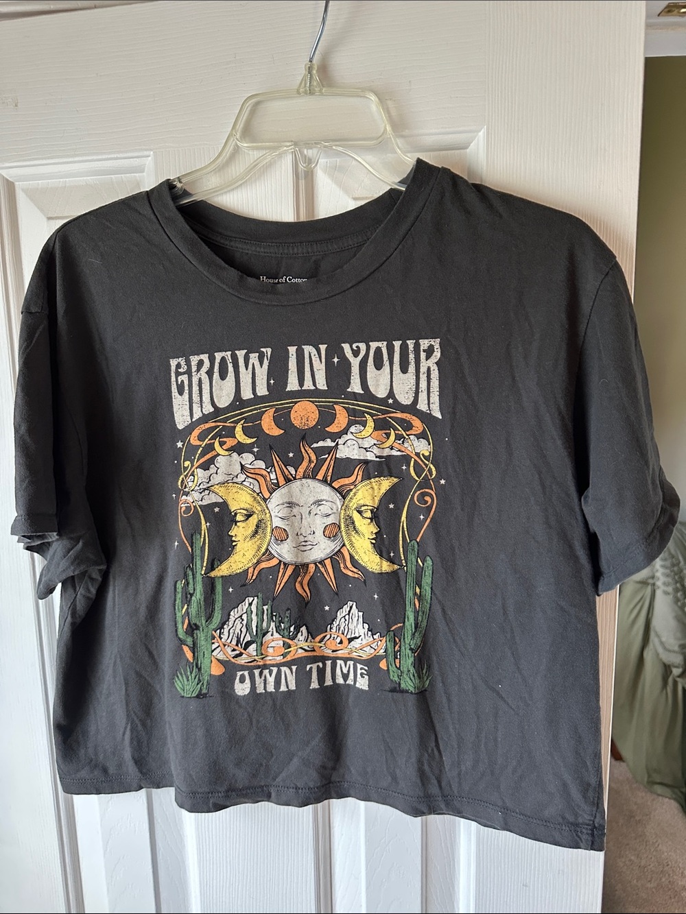 Grow In Your Own Time Graphic Tee - Black